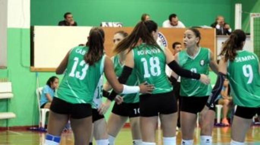 Salihli Belediyespor, İzmir Deplasmanından Mutlu D&ouml;nmek İstiyor