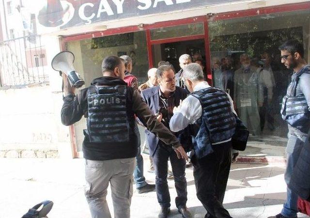 Siirt’te Polis İle Hdp’liler Arasında Arbede