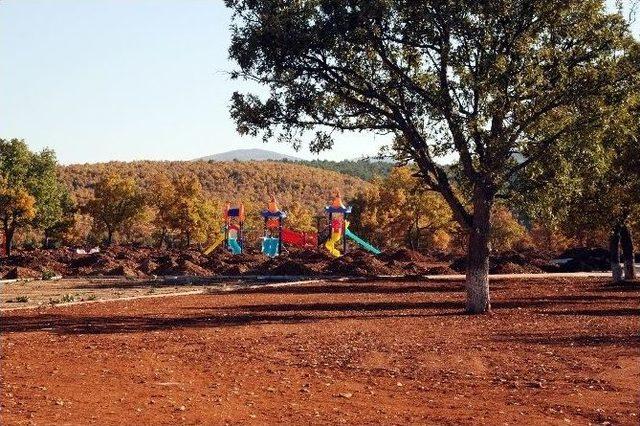 Büyükşehir’den Doğanhisar’a 25 Bin Metrekarelik Park