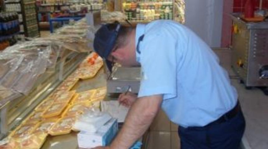 Kartepe&rsquo;de Ruhsat Denetimleri S&uuml;r&uuml;yor