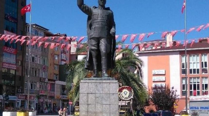 Rize Meydanında Tartışmalar Bitmiyor