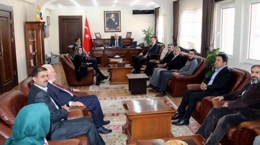 Ak Parti Heyetinden Vali Toprak&rsquo;a Ziyaret