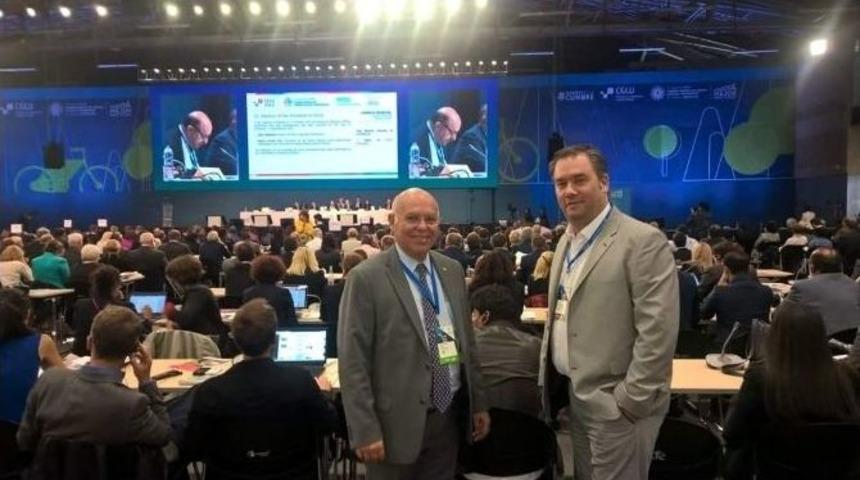 Başkan Eşkinat Kolombiya&rsquo;da 2016 D&uuml;nya Yerel Ve B&ouml;lgesel Liderler Zirvesi&rsquo;ne Katıldı
