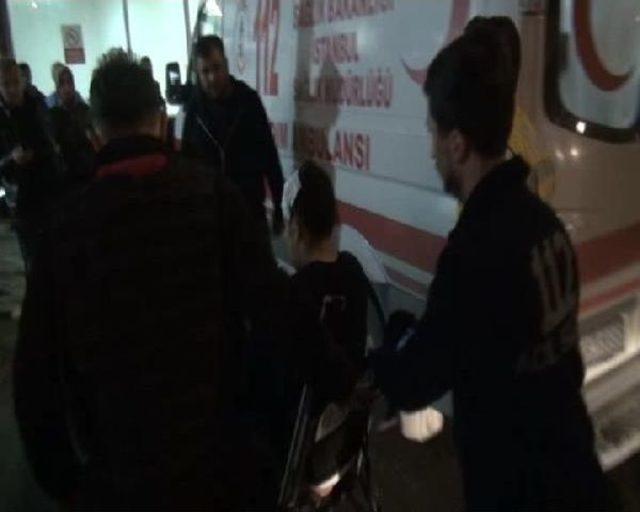 &Ouml;zel-G&ouml;stericilere M&uuml;dahale Eden Zırhlı Ara&ccedil; Devrildi 3 Polis Yaralandı 1