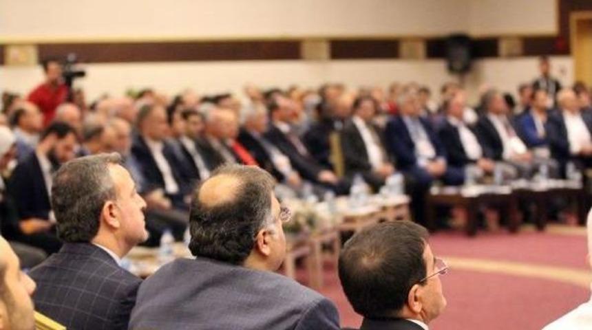 'ufuktaki Yeni T&uuml;rkiye Gen&ccedil;lik Ve Geleceği' Sempozyumu Abant'ta Başladı