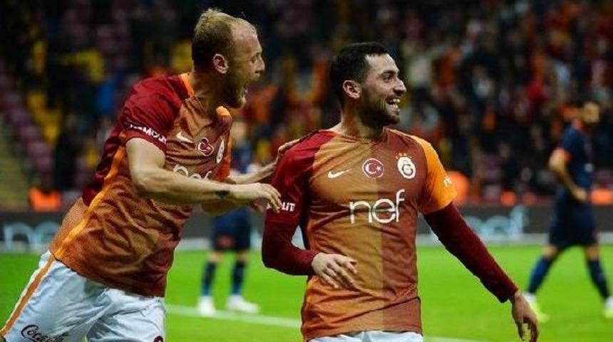 Galatasaray: 1 - Medipol Başakşehir: 2