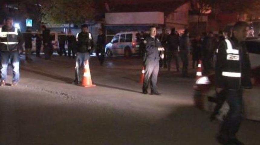 Başkent&rsquo;te Emniyet Mensuplarına Ses Bombalı Saldırı