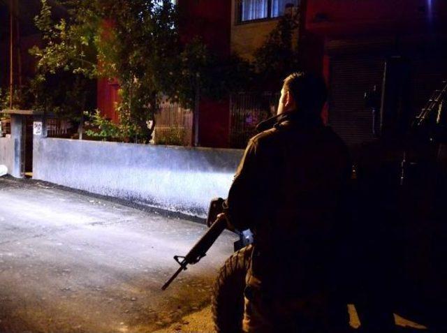 Adana da Hdp Operasyonu: 9 G&ouml;zaltı 2