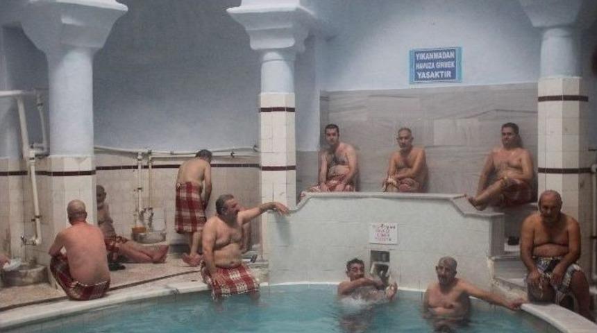 Eskişehir&rsquo;de Hamamlar Su Kesintisinden Etkilenmedi
