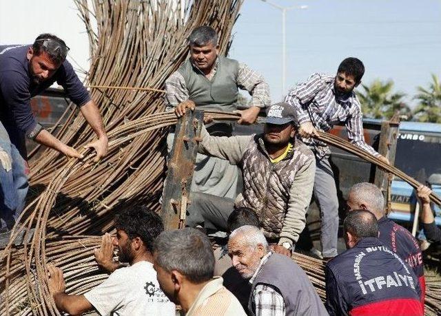 Ayağı Demirlerin Altında Kalan Gencin İmdadına İtfaiye Yetişti 2