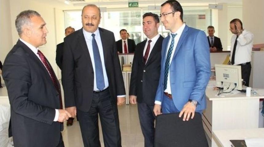 5,5 Milyon Gencin 4,7 Milyar Liralık Gss Prim Borcu Silindi