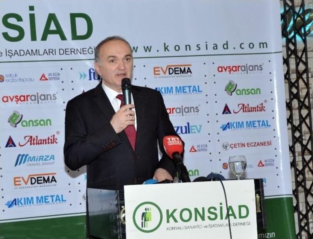 Bakan &Ouml;zl&uuml;&rsquo;den Batı D&uuml;nyasına Sert Mesajlar: &ldquo;g&ouml;lge Etmeyin Başka İhsan İstemeyiz&rdquo;