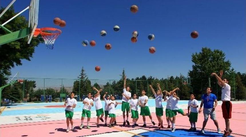 A&ccedil;ık Hava Spor Alanları İ&ccedil;in Geri Sayım Başladı