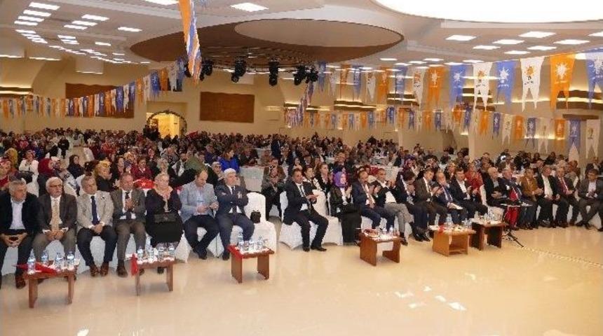 Ak Parti Beşikd&uuml;z&uuml; Ekim Ayı İl&ccedil;e Danışma Toplantısı Yapıldı