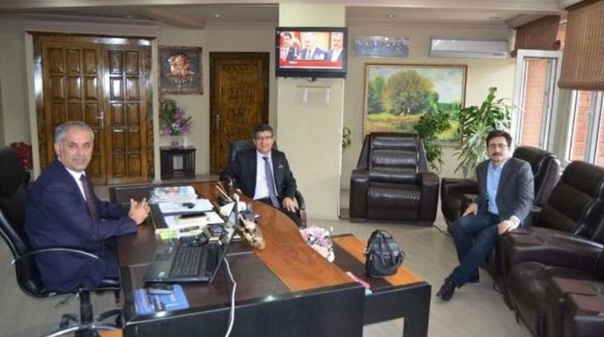 Rekt&ouml;r Taş&rsquo;tan Bayırk&ouml;y&rsquo;e Ziyaret