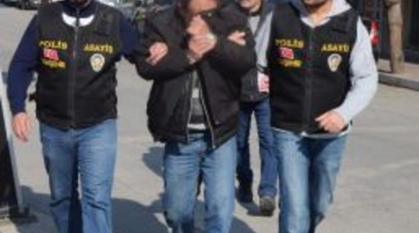 Yaşlıları &lsquo;k&ouml;m&uuml;r Getirme&rsquo; Vaadiyle Dolandıran Ş&uuml;pheli Yakalandı