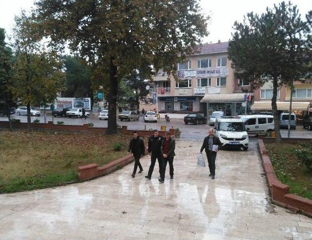 15 Ayrı Evde Hırsızlık Yapan Zanlı Yakalandı 1