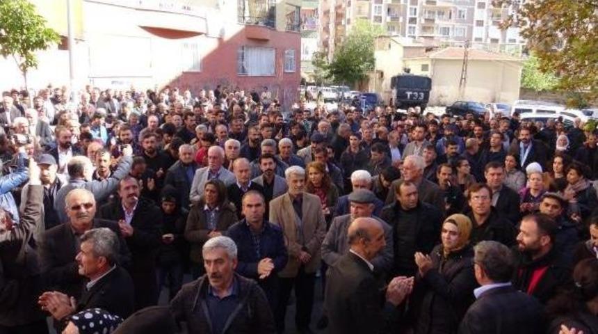 Hdp'li &Ouml;nder: O Binanın I&ccedil;indeyken Patlama Ger&ccedil;ekleşti