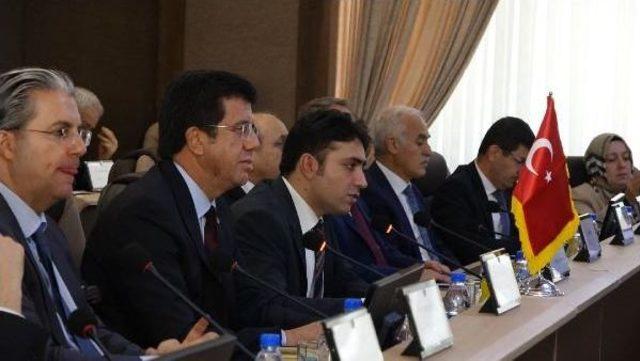 Ekonomi Bakanı Nihat Zeybekci’Den İran Ziyareti