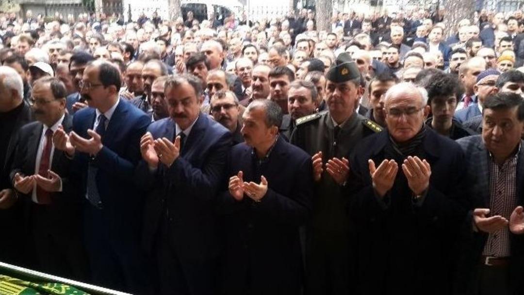 Milletvekili Kırcalı&rsquo;nın Kazada &Ouml;len Babası Toprağa Verildi