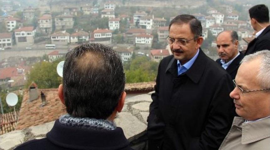 Bakan &Ouml;zhaseki: &ldquo;kandilin Emrine Girip Onların S&ouml;zc&uuml;l&uuml;ğ&uuml;ne Soyunursanız Bunun Sonu Yok&rdquo;