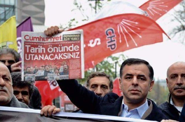 Chp İstanbul Milletvekillerinden Cumhuriyet'e Ziyaret