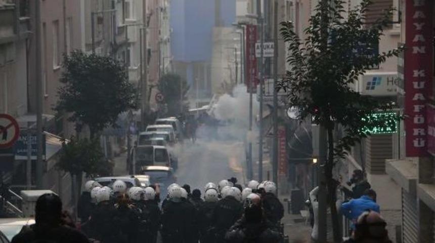 Şişli'de Hdp'lilerin Tutuklanmasını Protesto Edenlere M&uuml;dahale