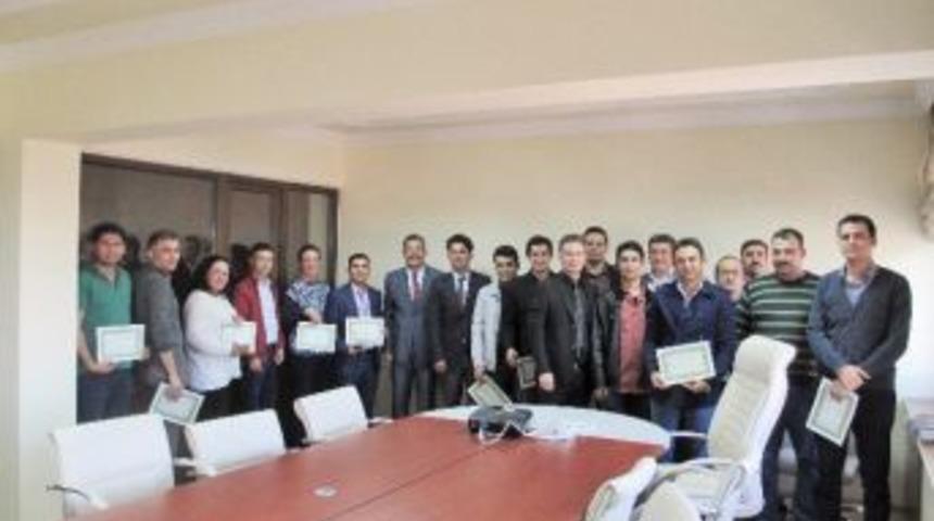 Karaman&rsquo;da Kontrol G&ouml;revlisi Kursunu Başarıyla Bitirenlere Belgeleri Verildi