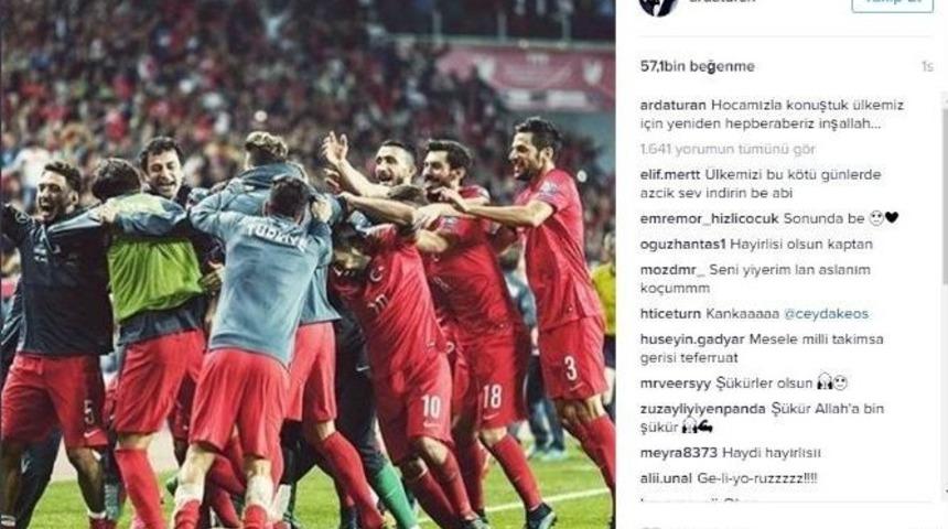 Arda Turan Ve Burak Yılmaz&rsquo;ın &rsquo;milli&rsquo; Sevinci