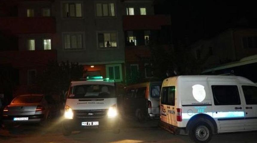 Babasının Beylik Tabancasıyla Intihar Etti