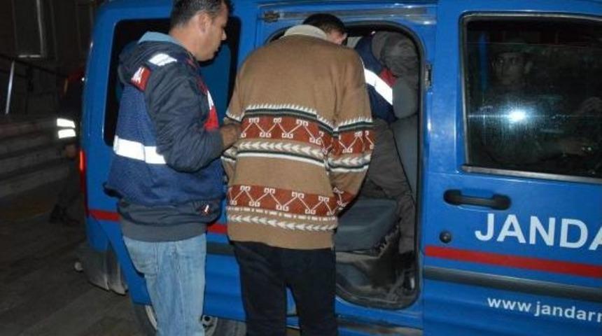 Kız Kardeşine Taciz Ve Tecavüzden Tutuklandı