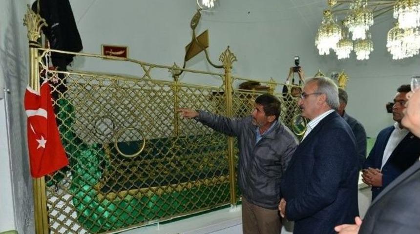 Vali Karaloğlu, Elmalı&rsquo;da İncelemelerde Bulundu