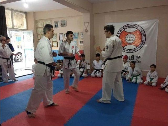 (özel) Paspasla Gelen Karate Şampiyonluğu