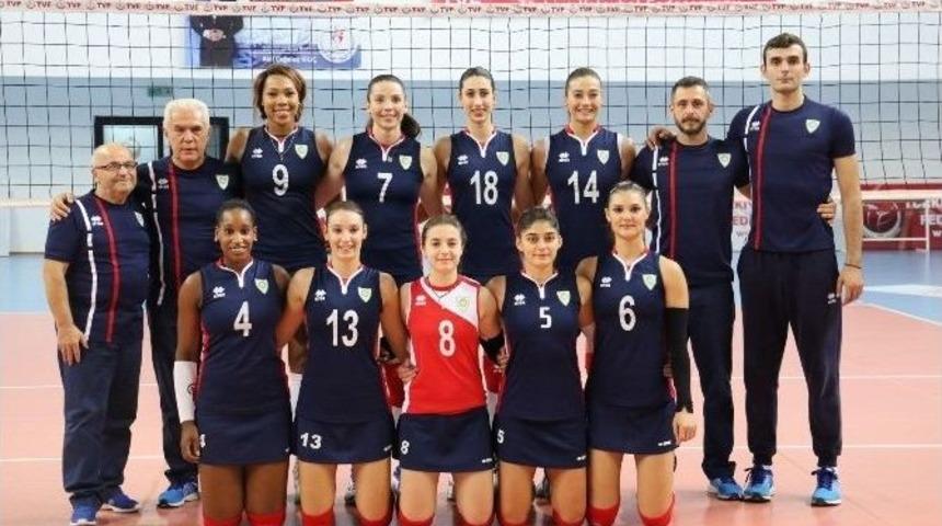 Sultanlar Maltepe&rsquo;ye Set Vermedi