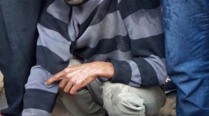 Hırsızı Yakalayıp Polise Teslim Ettiler