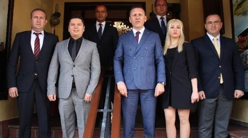 Makam Şof&ouml;rleri Tek &Ccedil;atı Altında Toplandı