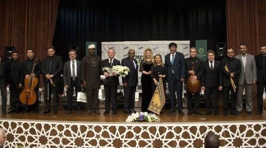 Meram&rsquo;da &ldquo;makamdan Şifaya Tedavi Konseri&rdquo; İcra Edildi