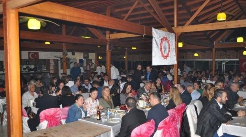 Aleviler Dayanışma Gecesinde Buluştu