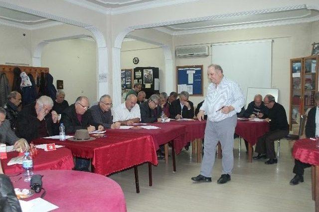 Nazif Zorlu, Yalova’da Briçseverlerle Buluştu