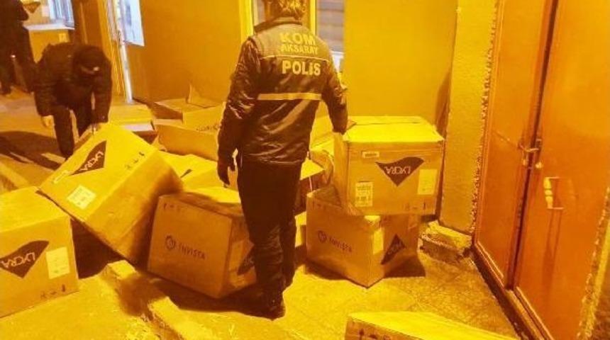 Aksaray'da 25 Bin Paket Ka&ccedil;ak Sigara Ele Ge&ccedil;irildi