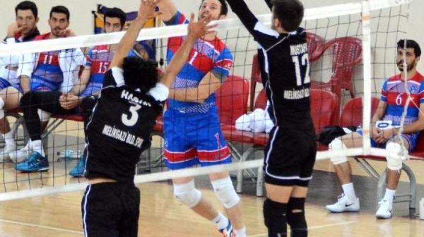 Melikgazi Belediyespor-G&uuml;m&uuml;şhane Torul Gen&ccedil;lik: 0-3