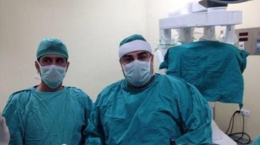 Davin-ci Ameliyat Roboto İle Rektum Kanserine Darbe