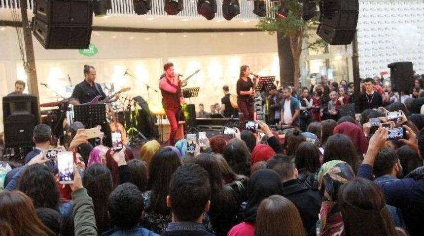 Bolu’da İlyas Yalçıntaş Rüzgarı