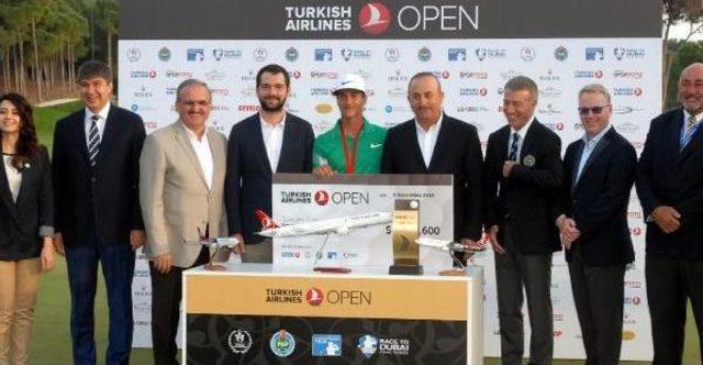 Turkish Airlines Open'da Şampiyon Danimarkalı Olesen