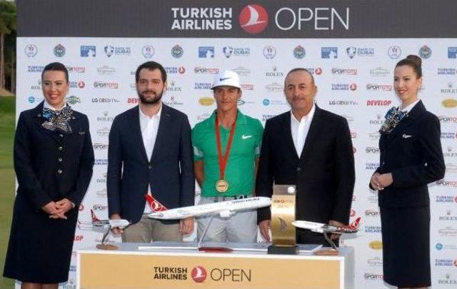 Turkish Airlines Open'da Şampiyon Danimarkalı Olesen