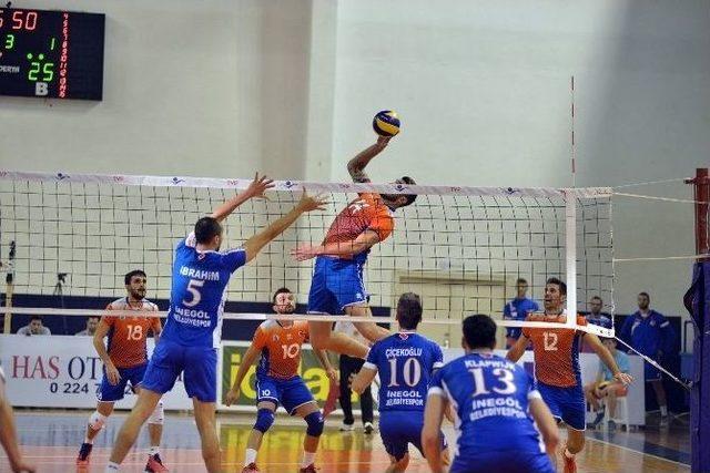 Voleybol Efeler Ligi