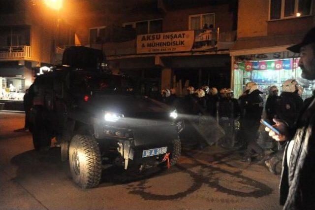 Bursa'da Hdp'nin Izinsiz Gösterisine Polis Müdahalesi