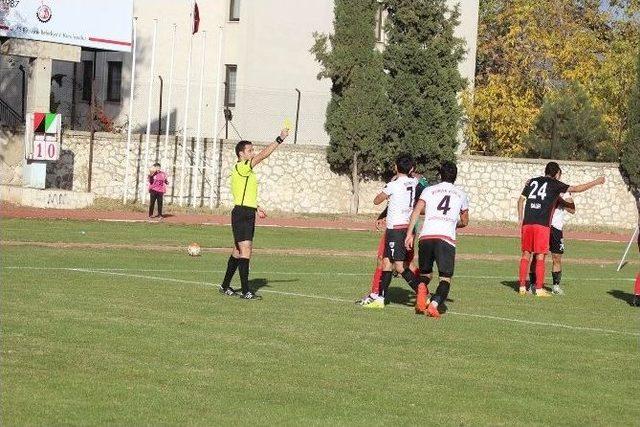 Utaş Uşak Spor:1 Sarayköy Spor: 0