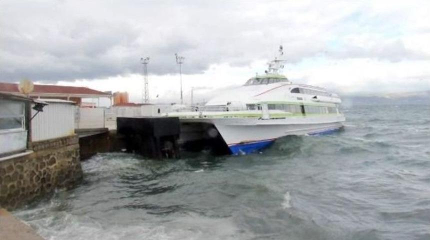 Deniz Otob&uuml;s&uuml; Seferlerine Fırtına Engeli