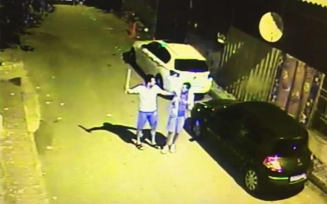 (&ouml;zel Haber) Arnavutk&ouml;y&rsquo;de Su&ccedil;&uuml;st&uuml; Yakalanan Hırsızlara Meydan Dayağı